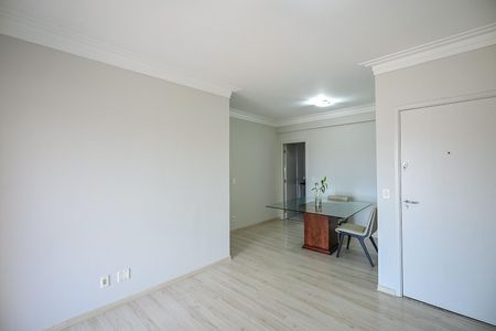 Sala de apartamento para alugar com 3 quartos, 104m² em Jardim Monte Kemel, São Paulo