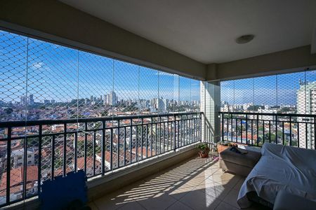 Apartamento para alugar com 104m², 3 quartos e 2 vagasVaranda