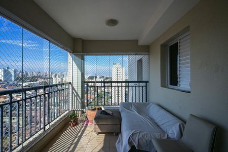 Apartamento para alugar com 104m², 3 quartos e 2 vagasVaranda