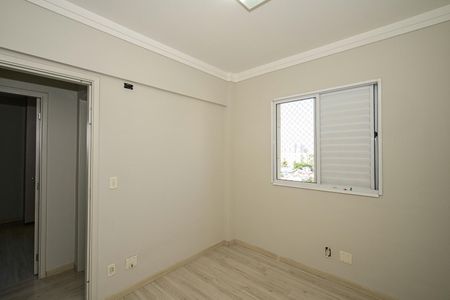Apartamento para alugar com 104m², 3 quartos e 2 vagasQuarto 2