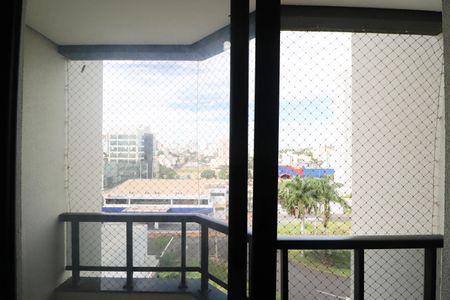 Sacada de apartamento para alugar com 2 quartos, 70m² em Tabajaras, Uberlândia