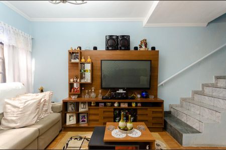 Casa para alugar com 88m², 2 quartos e 1 vaga Casa para alugar com 88m², 2 quartos e 1 vagaSala