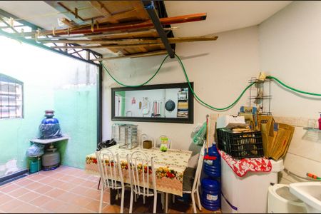 Casa para alugar com 88m², 2 quartos e 1 vaga Casa para alugar com 88m², 2 quartos e 1 vagaÁrea de Serviço