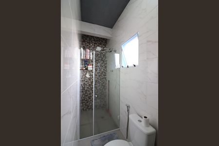 Banheiro Social de casa para alugar com 3 quartos, 50m² em Jardim Cipreste, São Bernardo do Campo