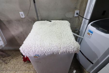 Casa à venda com 50m², 3 quartos e sem vagaÁrea de Serviço e Varanda 