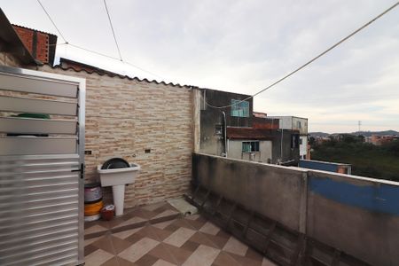 Casa à venda com 50m², 3 quartos e sem vagaÁrea de Serviço e Varanda 