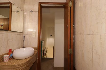 Casa para alugar com 160m², 2 quartos e 2 vagasBanheiro