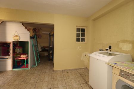 Casa para alugar com 160m², 2 quartos e 2 vagasÁrea de Serviço