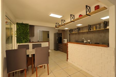 Casa para alugar com 160m², 2 quartos e 2 vagasSala de Jantar