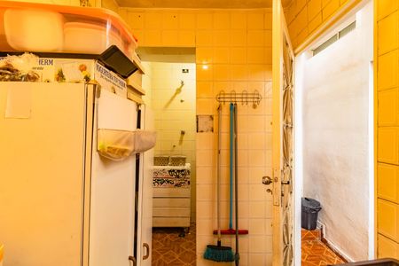 Casa à venda com 180m², 2 quartos e 1 vaga