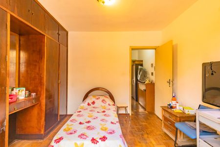 Casa à venda com 180m², 2 quartos e 1 vaga