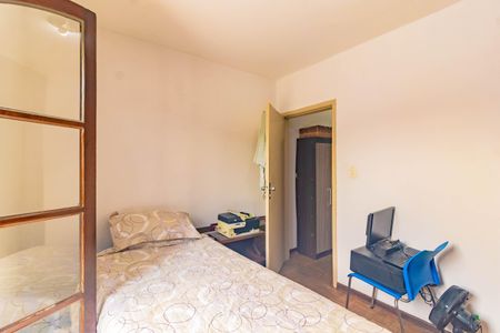 Casa à venda com 180m², 2 quartos e 1 vaga