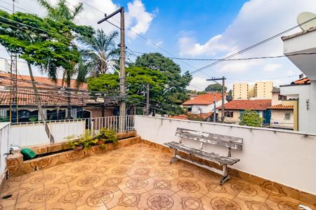Casa à venda com 180m², 2 quartos e 1 vaga