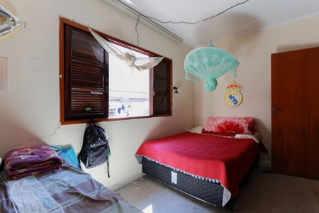 Casa à venda com 270m², 4 quartos e 3 vagasCasa 2 - Quarto 1
