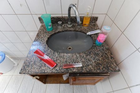 Casa à venda com 270m², 4 quartos e 3 vagasCasa 1 - Banheiro