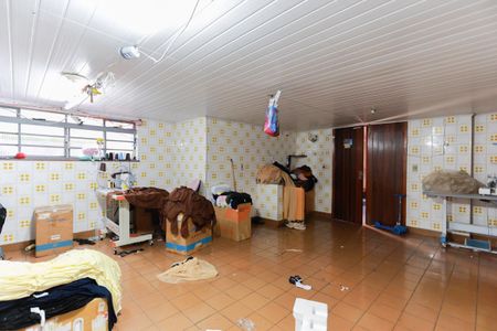 Casa à venda com 270m², 4 quartos e 3 vagasCasa 1 - Salão