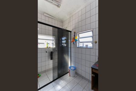 Casa à venda com 270m², 4 quartos e 3 vagasCasa 1 - Banheiro