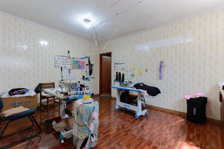 Casa à venda com 270m², 4 quartos e 3 vagasCasa 2 - Sala/Cozinha