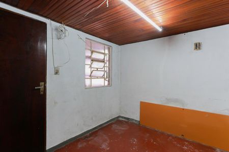 Casa à venda com 270m², 4 quartos e 3 vagasCasa 1 - Quarto de serviço