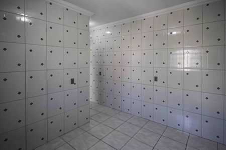 Casa para alugar com 790m², 6 quartos e 12 vagasCozinha casa 02