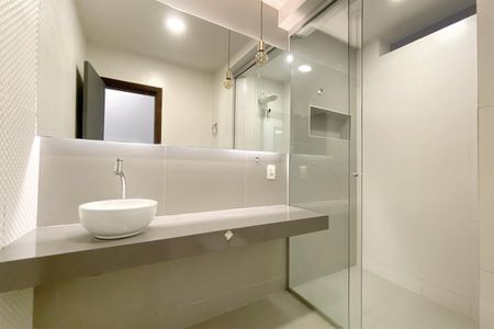 Apartamento à venda com 303m², 3 quartos e 1 vagaBanheiro