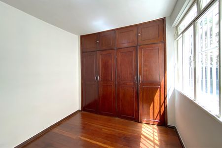 Apartamento à venda com 303m², 3 quartos e 1 vagaQuarto 3