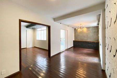 Apartamento à venda com 303m², 3 quartos e 1 vagaSala de Estar