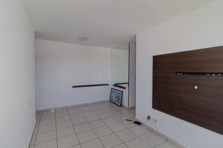 Apartamento à venda com 71m², 2 quartos e 1 vagaSala