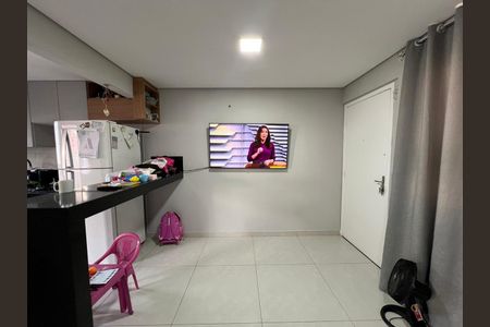 Apartamento para alugar com 75m², 2 quartos e 1 vaga Apartamento para alugar com 75m², 2 quartos e 1 vagaSala