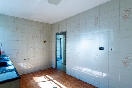 Cozinha de casa à venda com 2 quartos, 156m² em Alto de Pinheiros, São Paulo