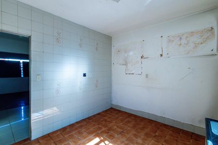 Cozinha de casa à venda com 2 quartos, 156m² em Alto de Pinheiros, São Paulo