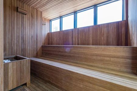 Apartamento à venda com 178m², 3 quartos e 2 vagas Apartamento à venda com 178m², 3 quartos e 2 vagasSauna