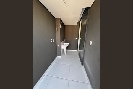 Apartamento à venda com 178m², 3 quartos e 2 vagas Apartamento à venda com 178m², 3 quartos e 2 vagasÁrea de serviço