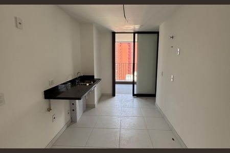 Apartamento à venda com 178m², 3 quartos e 2 vagas Apartamento à venda com 178m², 3 quartos e 2 vagasCozinha