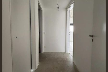 Apartamento à venda com 178m², 3 quartos e 2 vagas Apartamento à venda com 178m², 3 quartos e 2 vagasCorredor