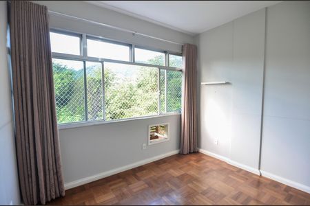 Apartamento para alugar com 130m², 3 quartos e 1 vaga Apartamento para alugar com 130m², 3 quartos e 1 vagaQuarto 3