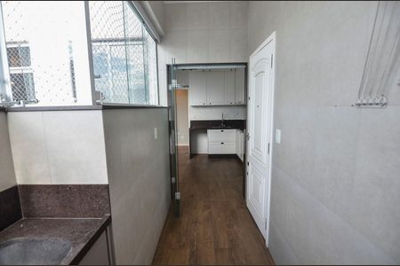 Apartamento para alugar com 130m², 3 quartos e 1 vaga Apartamento para alugar com 130m², 3 quartos e 1 vagaÁrea de Serviço