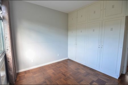 Apartamento para alugar com 130m², 3 quartos e 1 vaga Apartamento para alugar com 130m², 3 quartos e 1 vagaQuarto 1