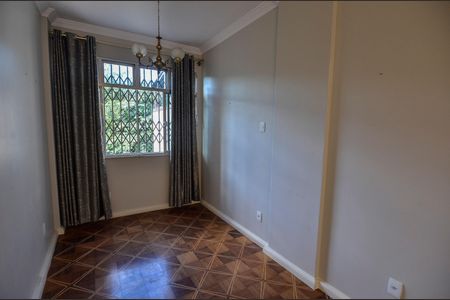 Apartamento para alugar com 130m², 3 quartos e 1 vaga Apartamento para alugar com 130m², 3 quartos e 1 vagaSala