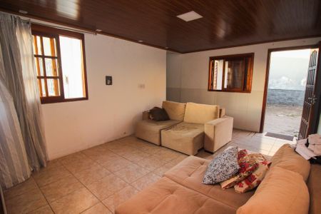 Casa para alugar com 159m², 4 quartos e 2 vagas Casa para alugar com 159m², 4 quartos e 2 vagasSala