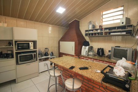 Casa para alugar com 159m², 4 quartos e 2 vagas Casa para alugar com 159m², 4 quartos e 2 vagasCozinha