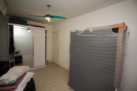 Casa para alugar com 159m², 4 quartos e 2 vagas Casa para alugar com 159m², 4 quartos e 2 vagasQuarto 2