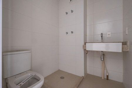 Banheiro de kitnet/studio à venda com 1 quarto, 26m² em Jardim Paulista, São Paulo