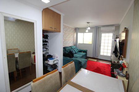 Sala de casa de condomínio à venda com 2 quartos, 130m² em Parada Xv de Novembro, São Paulo
