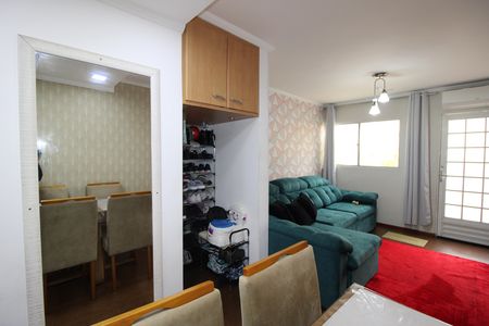 Sala de casa de condomínio à venda com 2 quartos, 130m² em Parada Xv de Novembro, São Paulo
