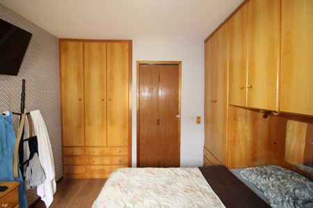 Casa de condomínio à venda com 130m², 2 quartos e 1 vagaQuarto 2