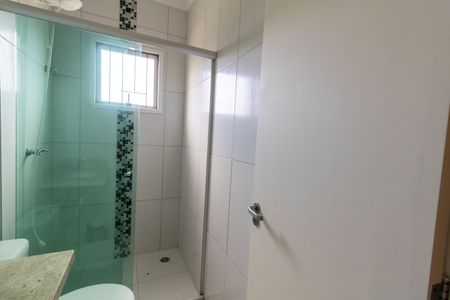 Casa à venda com 86m², 3 quartos e 1 vaga Casa à venda com 86m², 3 quartos e 1 vagaBanheiro
