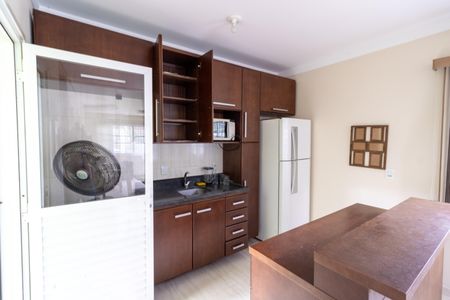 Casa à venda com 86m², 3 quartos e 1 vaga Casa à venda com 86m², 3 quartos e 1 vagaCozinha