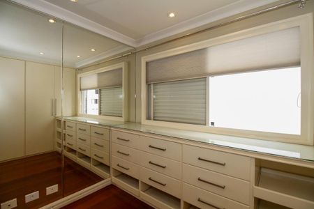 Apartamento para alugar com 110m², 2 quartos e 1 vaga Apartamento para alugar com 110m², 2 quartos e 1 vagaQuarto 2