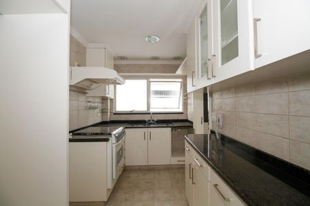 Apartamento para alugar com 110m², 2 quartos e 1 vagaCozinha